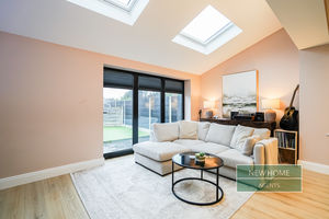 Photo 23- click for photo gallery